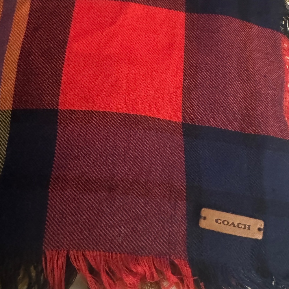 Coach Scarf - Picture 3 of 3